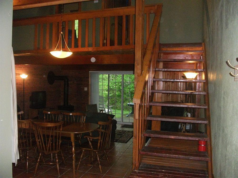 Les Chalets Bo-So-Met Villa Beaupre Exterior photo