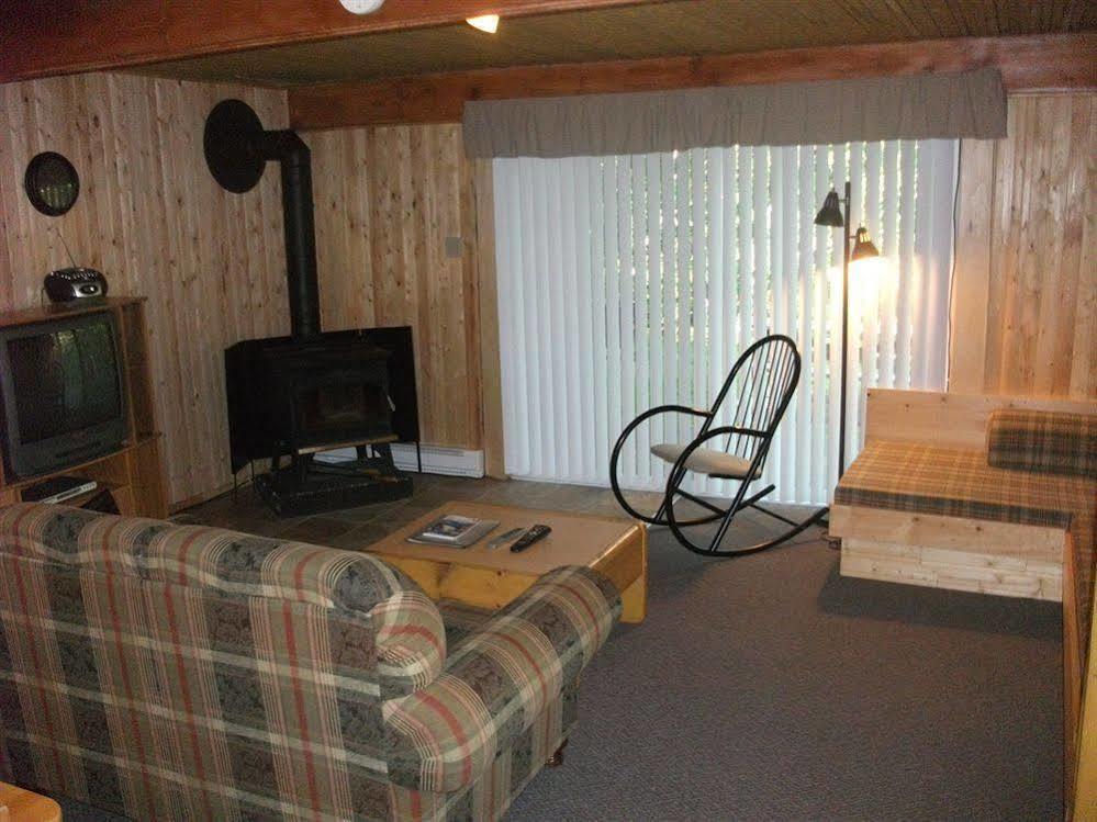 Les Chalets Bo-So-Met Villa Beaupre Exterior photo